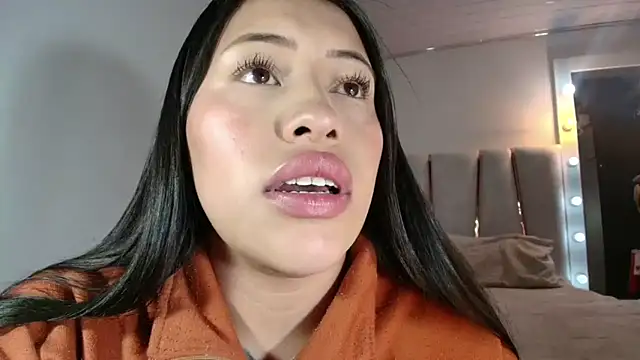 Snapshot of nerak_1a_ chatting on February 12, 12:27 am nerak 1a online show from February 12, 12:27 am