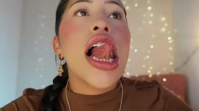 Snapshot of nerak_1a_ chatting on November 15, 5:53 pm nerak 1a online show from November 15, 5:53 pm