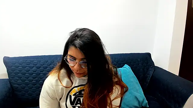 Luna Dumont online show from February 16, 11:38 am