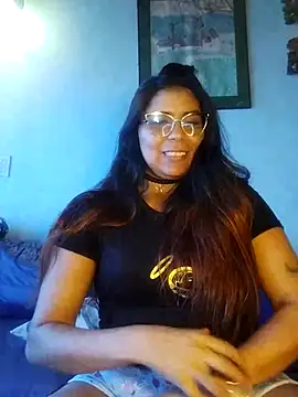 Luna Dumont online show from February 24, 2:15 pm