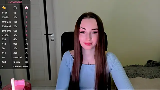 Kimmberr online show from November 12, 4:57 am