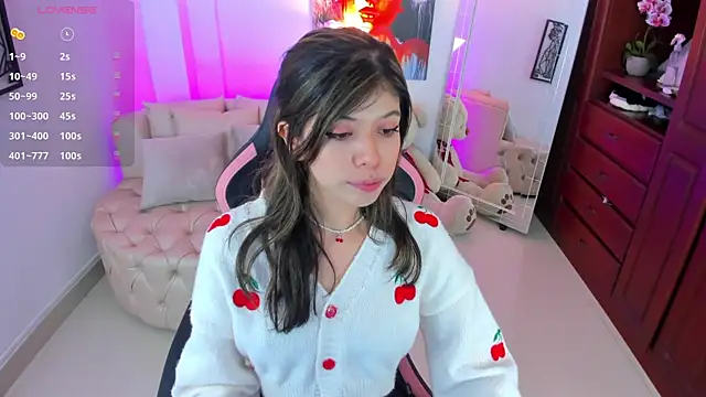 NATAASHA    online show from February 6, 3:16 am