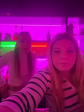 LizzyLush  online show from March 22, 10:04 pm