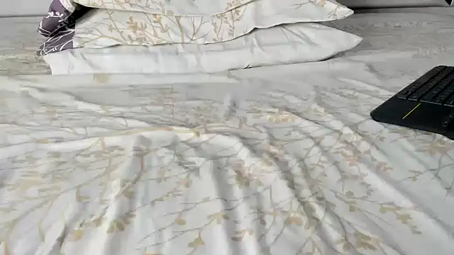 maybelline69 online show from September 16, 8:21 pm