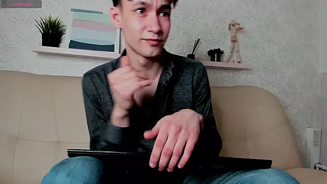 CalvinOwens online show from February 19, 11:38 am