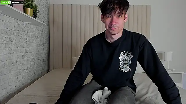 CalvinOwens online show from March 23, 4:27 am