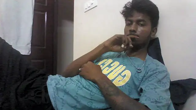 Snapshot of just_fucks chatting on September 25, 1:15 pm just fucks online show from September 25, 1:15 pm