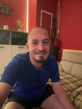 Denislamalice34 online show from December 16, 9:20 pm