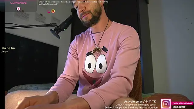 just maxii online show from March 13, 11:38 pm