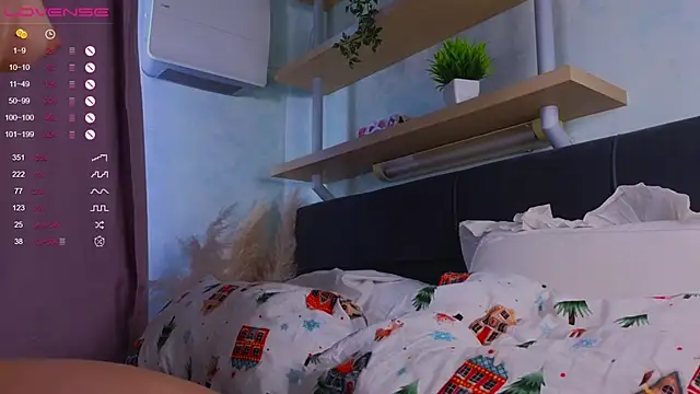 IdaValenti online show from February 5, 4:06 am