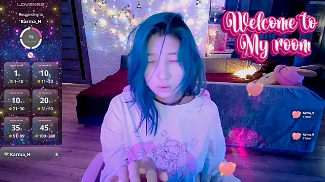 Akemilun online show from December 8, 4:04 am