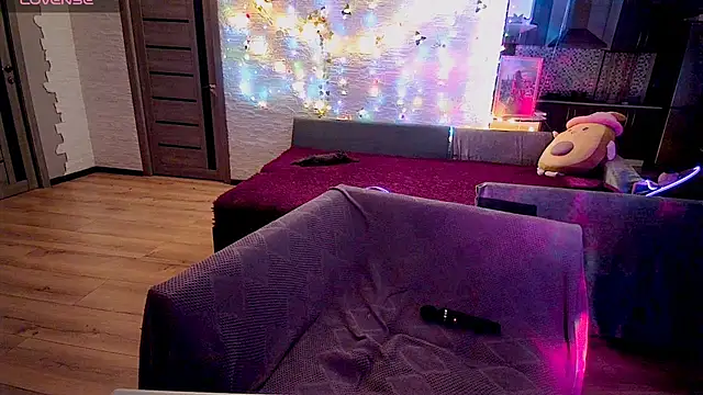 Akemilun online show from December 13, 9:52 pm