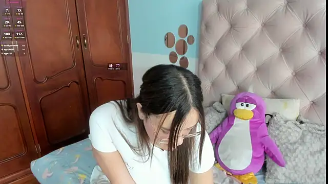 Snapshot of _Sarahh_0 chatting on January 23, 4:48 pm Sarahh 0 online show from January 23, 4:48 pm