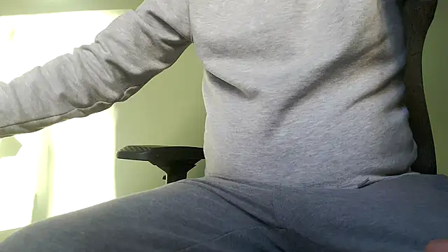 juanpalmox online show from December 9, 9:28 am