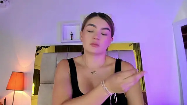 emmy r online show from January 13, 12:13 pm