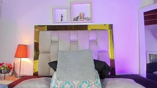 emmy r online show from February 28, 12:09 pm