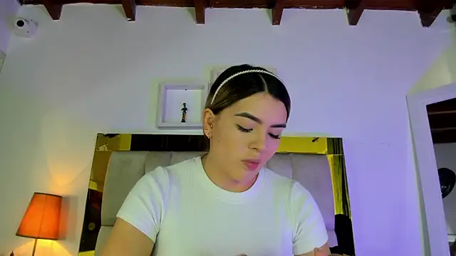 emmy r online show from March 6, 12:09 pm