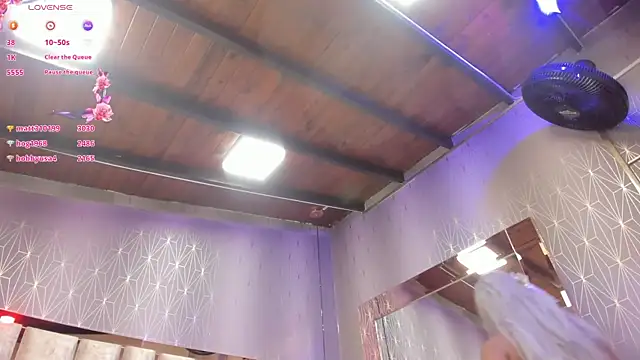 ari monet online show from February 7, 11:45 am