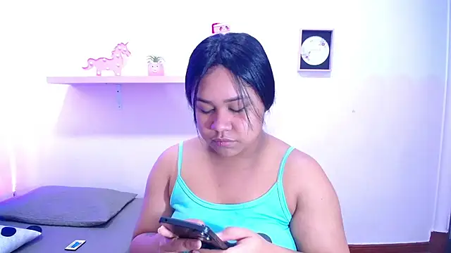 Nahom1  online show from October 17, 9:39 pm