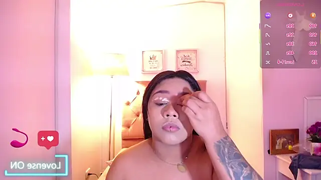 Nahom1  online show from October 23, 10:41 pm