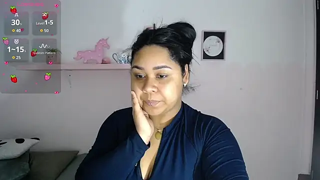 Nahom1  online show from October 31, 12:44 am