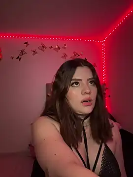 Jullieetta online show from December 26, 6:43 pm