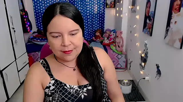 claryssa  online show from January 12, 10:22 pm