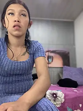 emily rosse04 online show from March 3, 12:16 pm