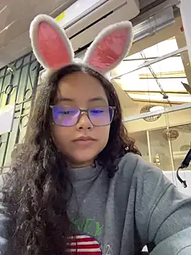 CurlyGirl 1 online show from February 7, 12:39 pm