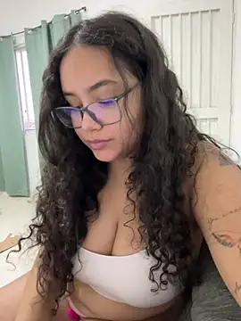 CurlyGirl 1 online show from February 22, 11:46 am