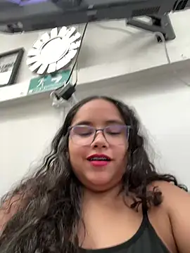 CurlyGirl 1 online show from March 14, 4:19 pm