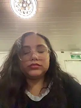 CurlyGirl 1 online show from November 14, 10:07 pm