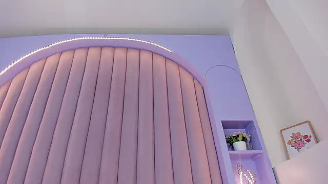 CristalCornner  online show from March 22, 7:53 pm