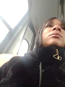 VivienAndClark online show from March 17, 2:23 pm