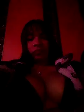 VivienAndClark online show from September 17, 3:41 am