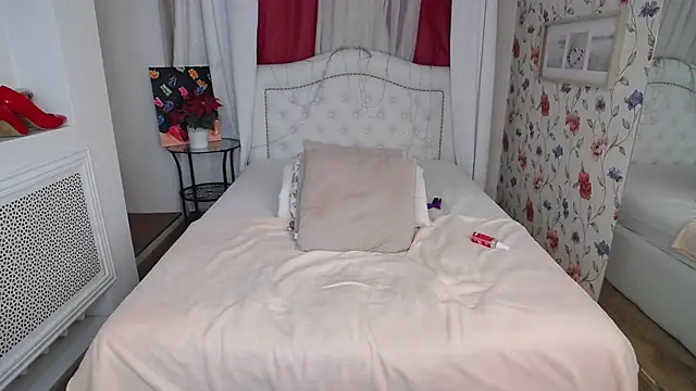 AmiHotGranny online show from December 12, 9:51 am