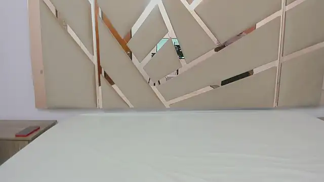 you and i9 online show from September 18, 7:27 pm