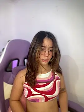 Snapshot of BlairVicent chatting on January 9, 12:30 pm BlairVicent online show from January 9, 12:30 pm