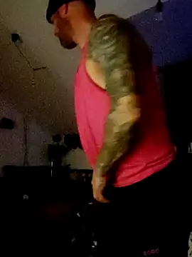 Snapshot of eltoulou chatting on January 20, 7:46 pm eltoulou online show from January 20, 7:46 pm