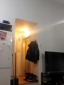 Snapshot of eltoulou chatting on March 3, 5:39 pm eltoulou online show from March 3, 5:39 pm