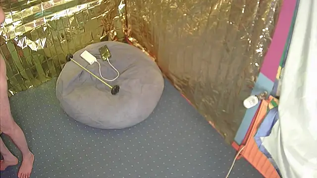 Snapshot of Markxen_cam chatting on December 21, 12:53 am Markxen cam online show from December 21, 12:53 am