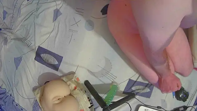 Snapshot of Markxen_cam chatting on February 9, 4:29 pm Markxen cam online show from February 9, 4:29 pm