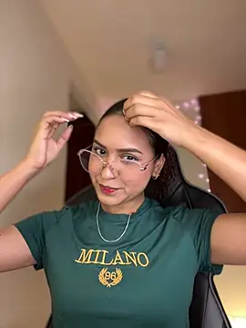 gretta kler1 online show from December 19, 9:38 pm