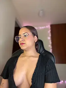 gretta kler1 online show from December 28, 11:26 pm