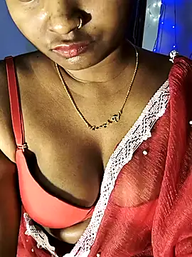 FANTASY QUEEN 07 online show from March 14, 8:06 pm