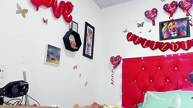 natasha jurado online show from February 7, 6:35 am