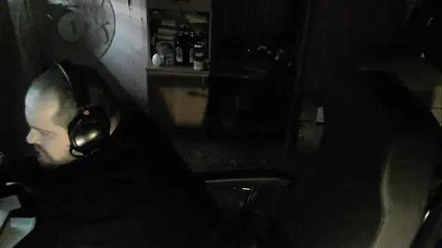 perversalus online show from January 1, 10:54 am