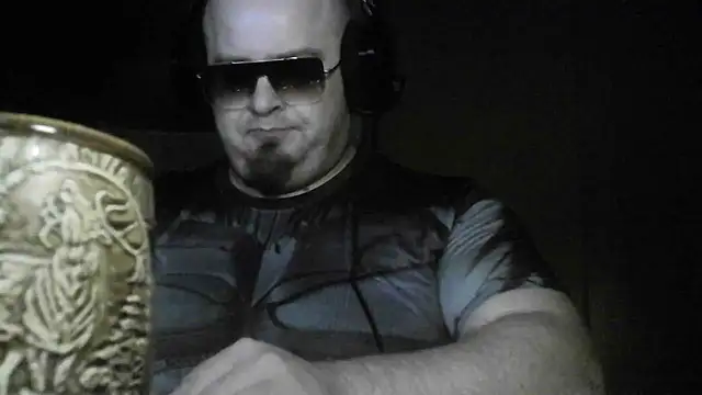 perversalus online show from February 1, 10:34 pm