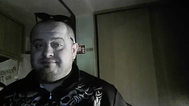 perversalus online show from February 9, 4:29 pm