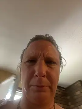 Snapshot of Everlyrose27 chatting on September 12, 4:29 pm Everlyrose27 online show from September 12, 4:29 pm